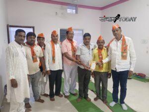The achievements of the Modi government were told by going door-to-door in Arang...