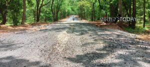 The under-construction road worth crores has been uprooted, the quality is exposed, the officer said that after uprooting the road, the contractor will build it again.