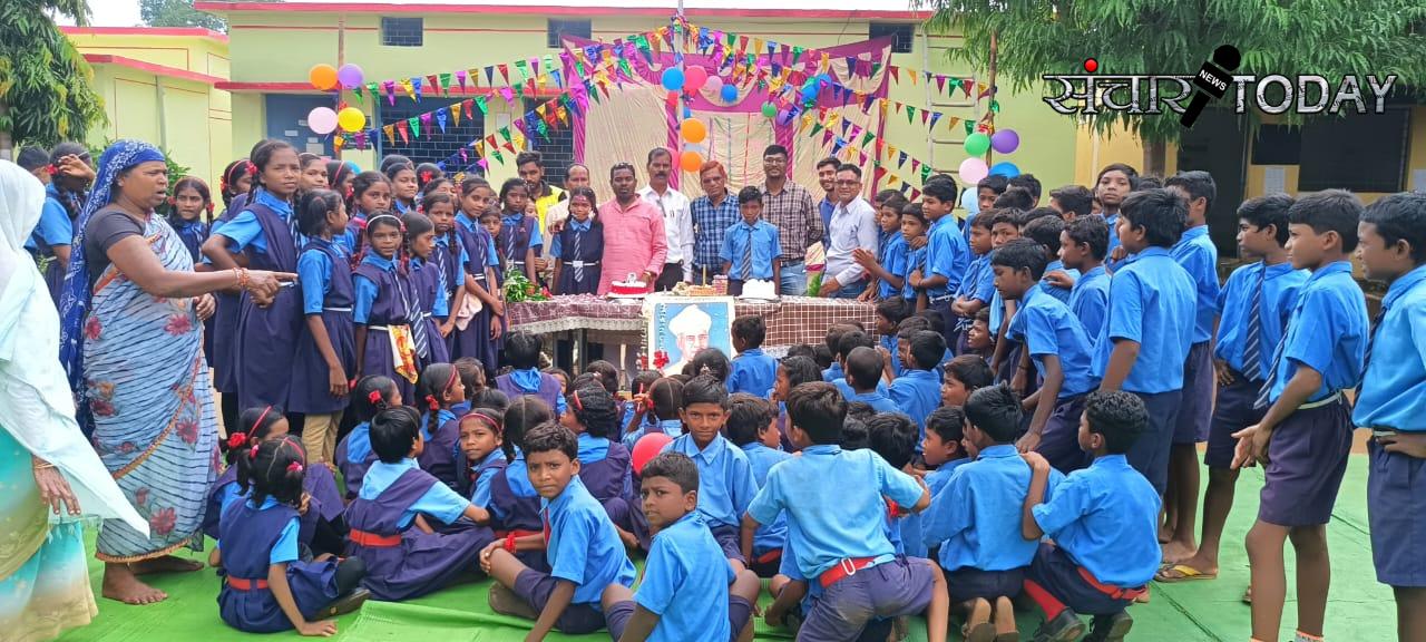 Teachers honored, children also celebrated their birthdays by cutting cake.