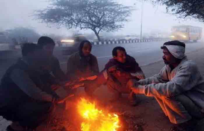 सर्दी का सख़्त प्रहार: पहाड़ों से मैदान तक बर्फीली हवाओं का कहर, शीतलहर-कोहरे का हाई अलर्ट